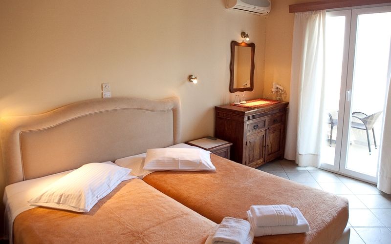 Virginia Hotel サモス エクステリア 写真